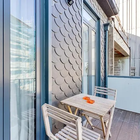 Apartment Almada Luxurious Duplex By Da'home *