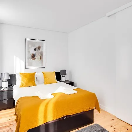 Apartment Almada Luxurious Duplex By Da'home *